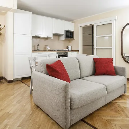 Lägenhet Italianway-lazzaro Palazzi